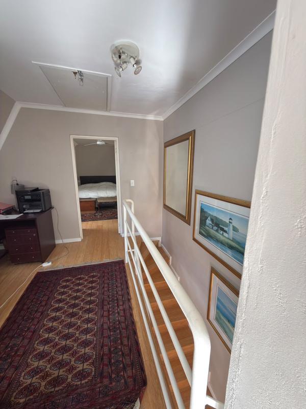 To Let 1 Bedroom Property for Rent in Sea Point Western Cape